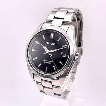Seiko - Automatic/4R35 Movement/Hand Winding/Hacking Seconds