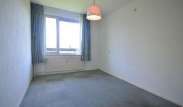 Te Huur 4 Kamer Appartement Via Regia In Maastricht, Direct bij eigenaar, Limburg, Maastricht, Appartement