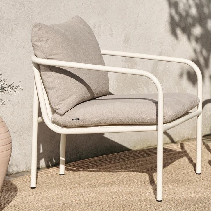 *WOONWINKEL* Brafab Bendt Teddy Stof Tuinstoel Beige Alumini, Tuin en Terras, Tuinsets en Loungesets, Nieuw, Verzenden