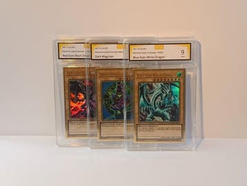 Konami - 3 Card - Yu-Gi-Oh! - Blue-Eyes White Dragon & Dark, Nieuw