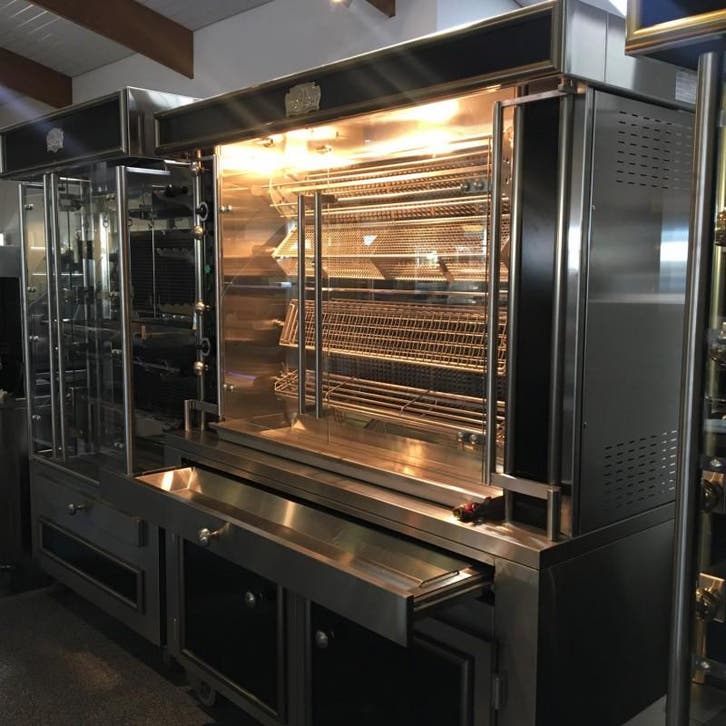 Showroommodel ROTISSERIE US LEGEND, 4 SPITTEN, Zakelijke goederen, Horeca | Keukenapparatuur, Gebruikt, Overige typen, Ophalen