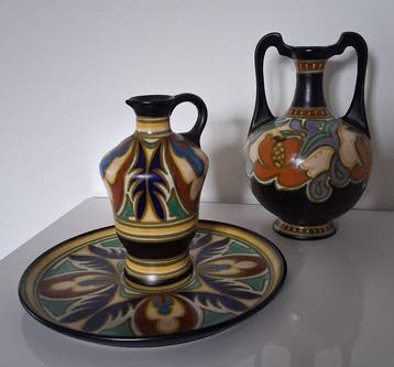 Plateelbakkerij Zuid-Holland - Karaf (3) - Aardewerk -