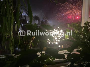 Ruime flat in Meppel zoekt woning in Amsterdam, Huizen en Kamers, Amsterdam