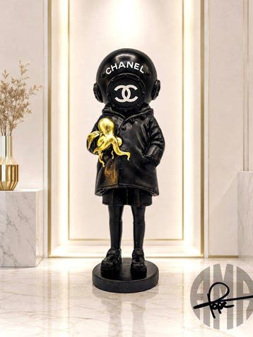 AMA • Pope (1985) - Deep Luxury - CHANEL & BANKSY