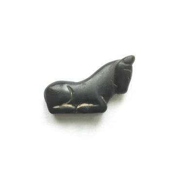 Sino-Mongolisch of Sino-Siberisch Zwart onyx XS Liggend
