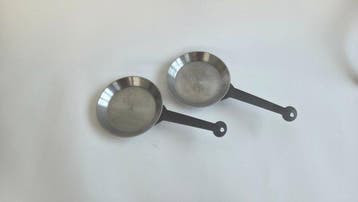 Alessi - Richard Sapper - Hapjespan (2) - De Gordel van