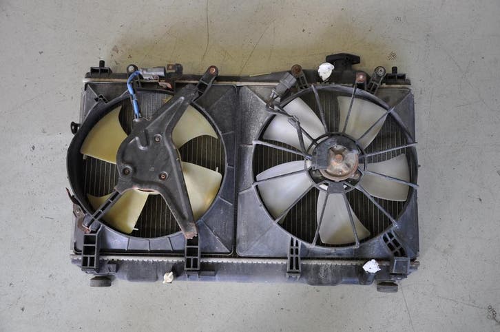 Radiateur Honda Civic 2001-2005 D series, Auto-onderdelen, Motor en Toebehoren, Gebruikt, Honda, Ophalen of Verzenden