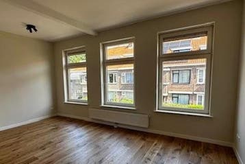 Appartement Ouverturestraat in Den Haag, Den Haag, Den Haag, Via bemiddelaar, Appartement
