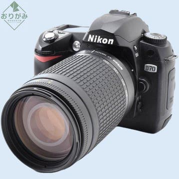 Nikon D70 CCD Sensor + AF Nikkor 4-5.6/70-300mm G Shutter, Nieuw