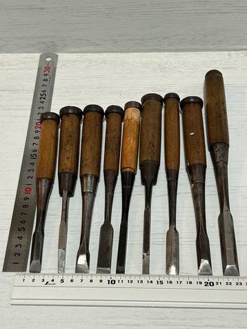 Vintage Japanese Woodworking Chisels – Traditional Carpenter