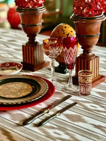 Etnisch tafelkleed met ikat-stijl patroon voor grote tafels., Antiek en Kunst