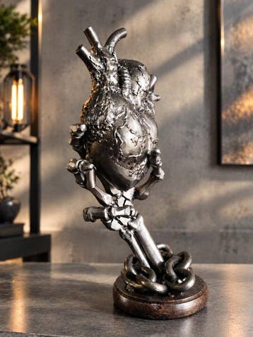 Grzegorz Pawowski (Custom Art Garage) - Iron Heartbeat