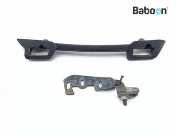 Koffer Beugel / Drager Rechts Moto Guzzi Breva 1100, Motoren, Verzenden, Gebruikt