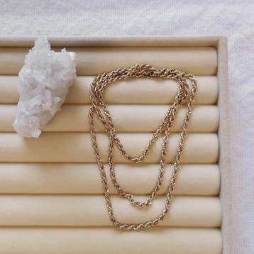 Gouden gedraaide schakelketting., Ophalen of Verzenden, Gebruikt, Goud, Goud