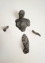 Andrea Giorgi - Warrior cement color (XXL wall sculpture)