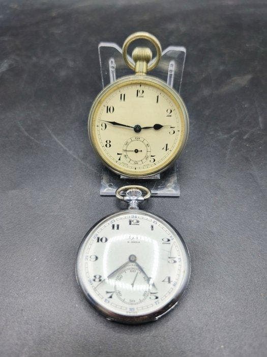 Augustus - 1900-1949, Antiek en Kunst, Antiek | Klokken