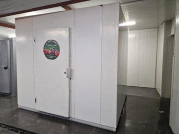 Koelcel 273 x 243 x 253 cm, Nieuw in verpakking, Koelen en Vriezen