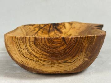 Decoratief dienblad - Kom SCULTOREA van massief olijfhout –