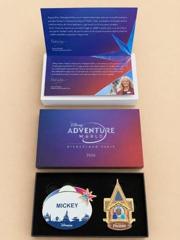 Draagspeld Disneyland Paris – Exclusieve Cast Member, Nieuw