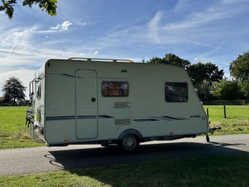 Wie wil zijn caravan met stapelbed aan ons verkopen?, Caravans en Kamperen