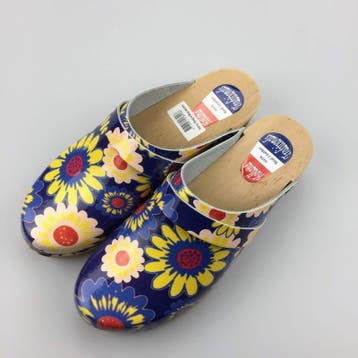 Hippe lederen damesklompen | open hiel Blauw Bloem, Kleding | Heren, Schoenen, Ophalen of Verzenden, Nieuw