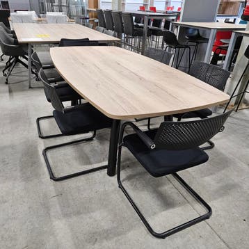 NIEUW Markant bootvormige tafel - 220x110 cm, Ophalen of Verzenden, Nieuw