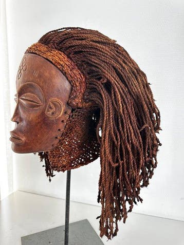 Masker - Mwana Pwo - Chokwe - Angola