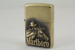Zippo - Marlboro Horse Head Relief - Zakaansteker - metaal, Verzamelen, Nieuw