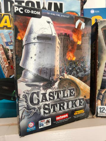 Castle Strike Small Box (Windows 98/2000/XP), Verzenden, Nieuw