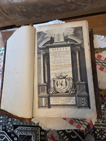 Biblia, dat is de gantsche H. Schrifture, vervattende alle, Antiek en Kunst, Antiek | Boeken en Bijbels