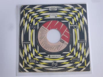 The Cats - Hard to be Friends (vinyl single), Ophalen of Verzenden, Zo goed als nieuw