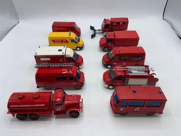Solido 1:50 - Model vrachtwagen (10) - Brandweervoertuigen, Nieuw