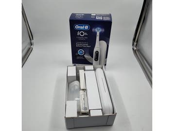 Oral-B iO 6N - Elektrische Tandenborstel - 5 Poetsstanden -, Verzenden, Zo goed als nieuw