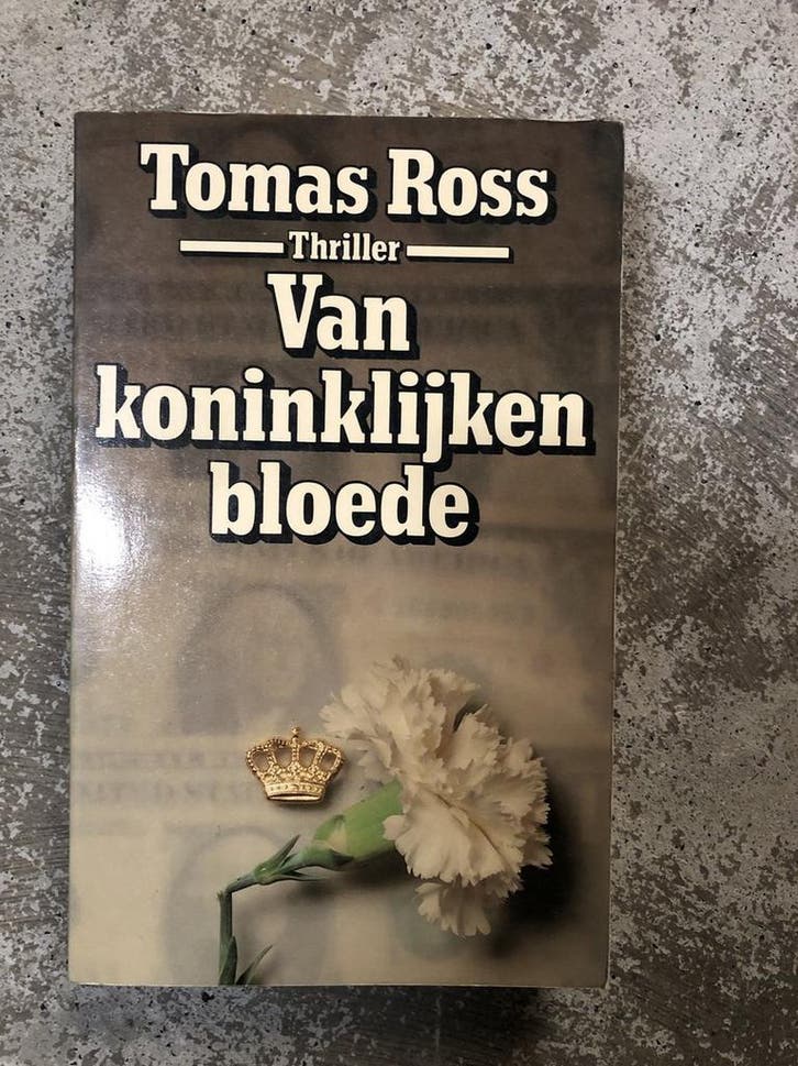 Van koninklijken bloede - Tomas Ross 9789026966040, Boeken, Thrillers, Gelezen, Verzenden