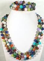 Amethist, lapis lazuli, aquamarijn, rode jaspis, tijgeroog,