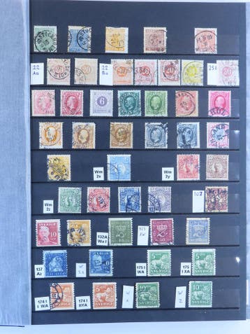 Zweden verzameling met oa. modern in 3 boeken, Postzegels en Munten, Postzegels | Volle albums en Verzamelingen, Ophalen of Verzenden