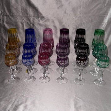 Tritschler-Winterhalder - Pot (18) - loodkristal -