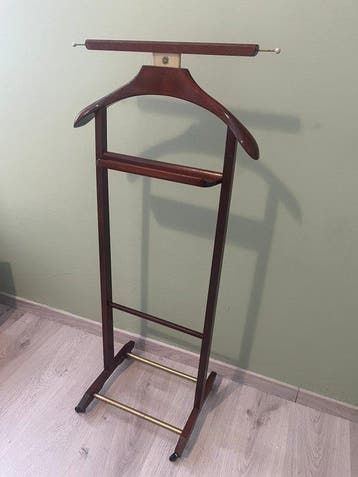 Fratelli Reguitti - Dressboy - Hout - Valet Fratelli