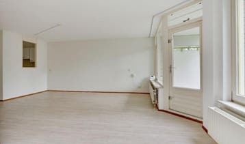 Te Huur 3 Kamer Appartement Anna Paulownahof In Tilburg, Tilburg, Noord-Brabant, Direct bij eigenaar, Appartement