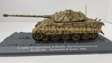 Altaya 1:76 - Model militair voertuig (8) - Atlas, Nieuw