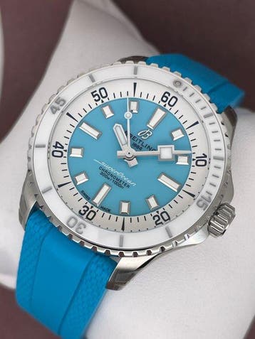 Breitling - Superocean Automatic 36 Turquoise -, Nieuw