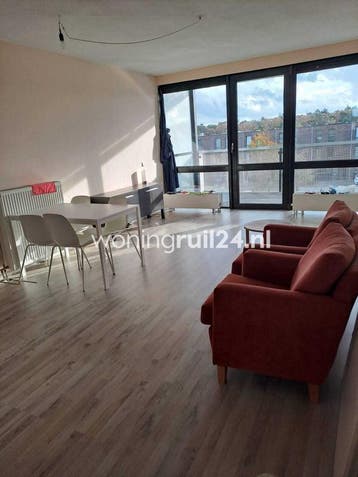 Woningruil - Warmondstraat 206 - 1 kamer en Noord-Brabant, Noord-Brabant