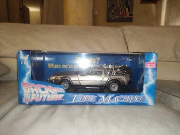 Sunstar 1:18 - Model sportwagen - DeLorean DMC-12 Time, Nieuw