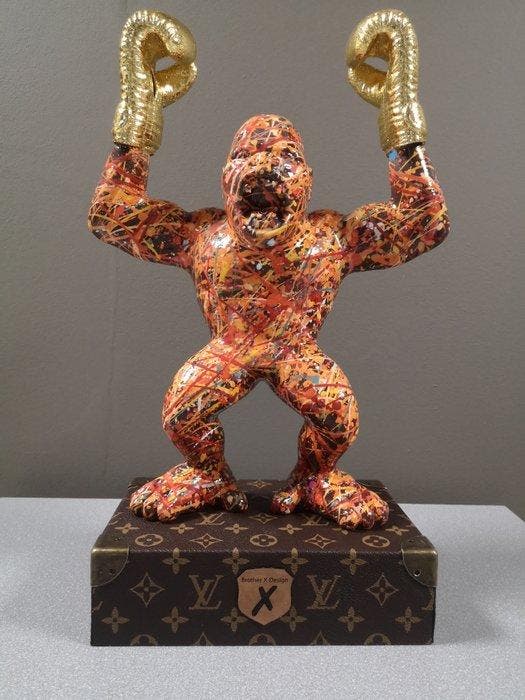 Brother X - The Champ by Louis Vuitton - XL Galery edition, Antiek en Kunst, Kunst | Designobjecten