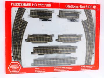 Schaal H0 Fleischmann 6190 Railset B Stations-set #2084, Gelijkstroom, Fleischmann, Rails, Ophalen of Verzenden