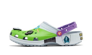 Toy Story x Crocs Classic Clog Buzz, Nieuw