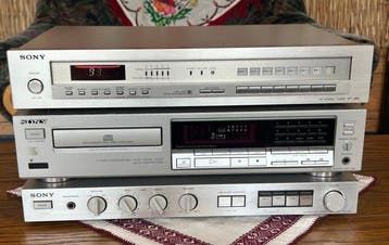 Sony - ST-J60 / CDP-590 / TA-AX2 Hifi-set - Diverse modellen, Nieuw