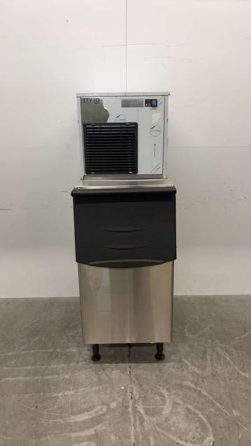 RVS ITV IQ165A Schilferijsmachine 166 kg p/d 181 kg bunker, Ophalen of Verzenden, Gebruikt