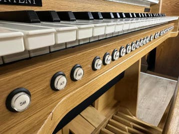 Content Celeste 236, Zo goed als nieuw, 2 klavieren, Orgel