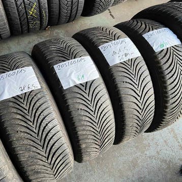 4 x Michelin Alpin 5 205-60-15 Winterbanden 6,5mm, Gebruikt, 15 inch, Band(en), Personenwagen